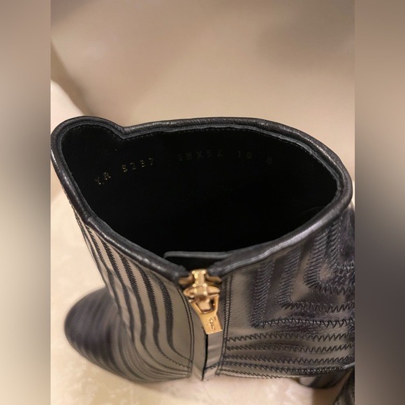 Ferragamo ankle boots - Picture 10 of 12